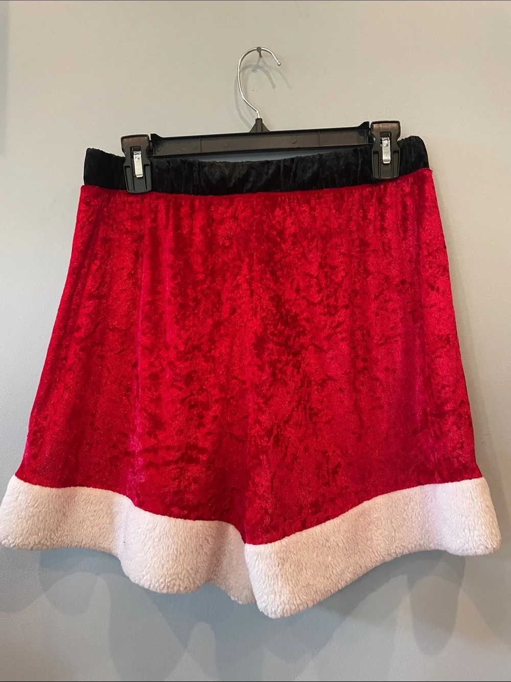 Red Santa Plush Holiday Shorts with Black Waistband & Gold Buckle men’s large